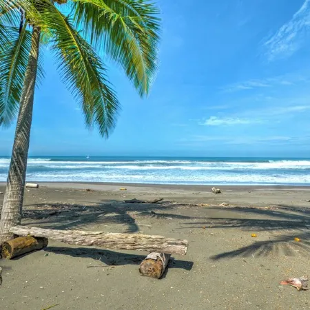 Beautiful beachfront home with a private pool in between Jaco & Manuel Antonio.