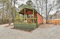 Charming New Bern Log Cabin - Pets Welcome! - Lemmikkieläimet sallittu