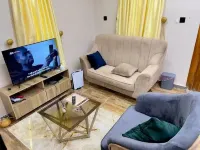 ピラミッド ハラール アパートメンツ