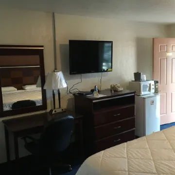 Deluxe Inn of Roswell