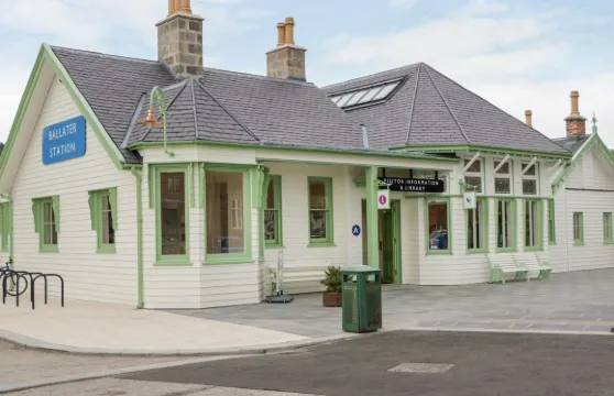 韋斯特伍德酒店