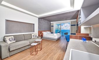 Hotel Castello Lake Front