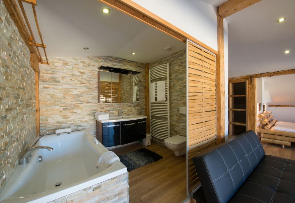 욕실 및 침실 이미지