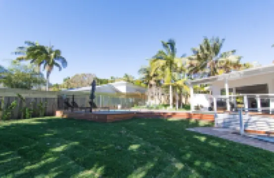 Byron Springs Hotels in Byron Bay