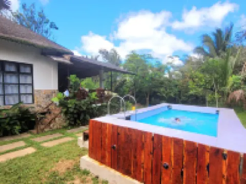 Modern Bahay Kubo near Tagaytay - Casita Anahaw 因當酒店