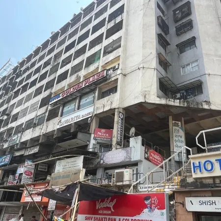 Hotel Golden Plaza