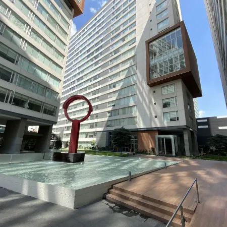 Chicago Suites WTC Отели рядом с достопримечательностью «Центр международной торговли Pepsi Center»