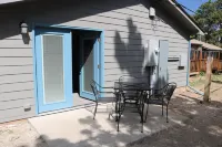 Columbine Inn