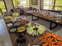 Hotel Pousada Bambuzal 馬卡埃住宿飯店