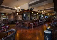 Treacys Hotel & Leisure Centre Waterford - Bars