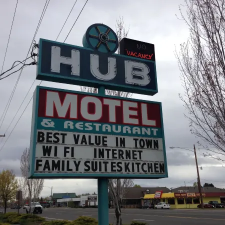 Hub Motel
