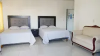 Hotel Insurgentes - balcony