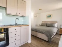 The Cabin فنادق في Swanage