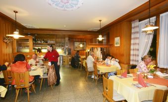 Hotel Oberland