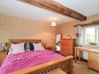 Chapel House Hotels in Stonehouse