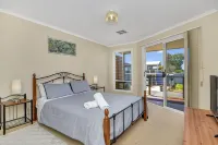 Green Reef Beach House - Aldinga Beach - C21 SouthCoast Holidays Hotels in Aldinga Beach