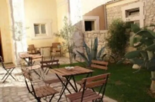 甘布扎宮飯店 - 伊斯皮卡