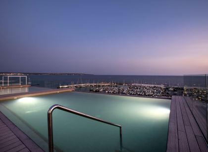 Hotel Las Arenas