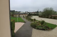 Hôtel Restaurant le Clos du Vigneron Hôtels à : Belleville-sur-Loire
