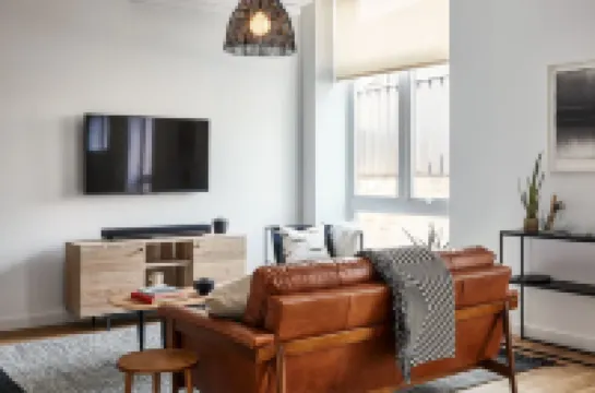 โรงแรมโลกาล ฟิชทาวน์