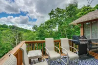 Walk to Lake: Osage Beach Home w/ Grill! - Homestays