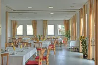 Landhotel Gasthof am Berg فنادق في Merklingen