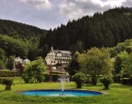 Flair-Hotel Waldfrieden فنادق في Masserberg