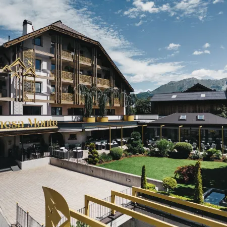 Hotel Chesa Monte 4Sterne Superior
