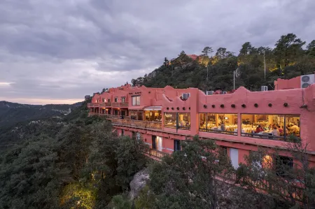 Hotel Mirador Essential by Balderrama Hotel Collection