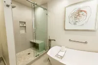 Deluxe Two Queen Room Hotel Room Hotels in Brighton