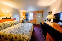 Moose Mountain Inn Hotels in Greenville
