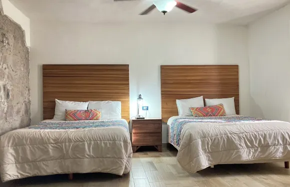 塞拉諾之家酒店