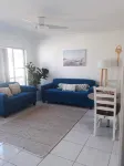 Cosy rainbow bay unit 100m from the beach