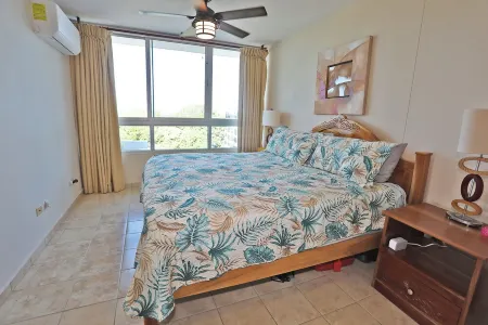 Two Bedroom Beach Front Condo with Amazing Ocean View