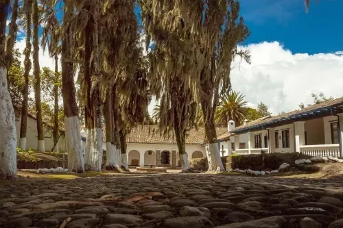 Hostería Hacienda Pinsaqui