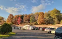 Cortland Motel Hotels in Virgil