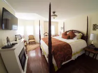 Blue Skies Bed & Breakfast - 5-Star