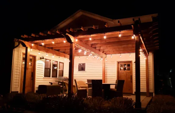 步行到鎮上 - 城堡巖小屋！