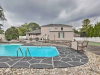 53 Mi to Metlife! Jersey Home w/ Hot Tub & Pool! Hotels in Jackson