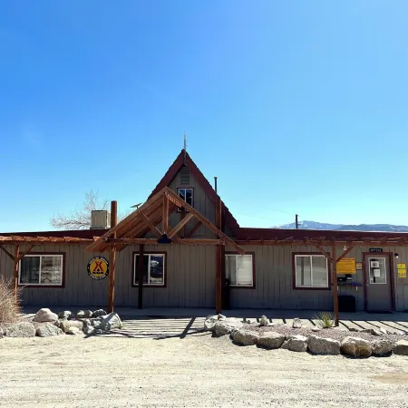A-Lodge Salida - Cabins RV Tents Camping