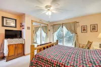 Near Beach Access: Torch Lake Cabin Retreat!
