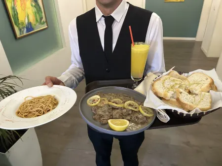 Al Bon Park Отели рядом с достопримечательностью «Берат Касл»