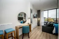 The James Suites Hotels in Londonderry