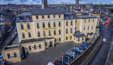 Maldron Hotel Shandon Cork City Отели рядом с достопримечательностью «Чарльз Форт»