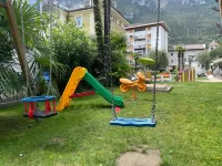 Holiday IV Gardan