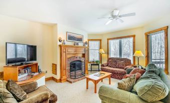 Inviting Ski-in/Ski-Out Condo at Jay Peak Resort!