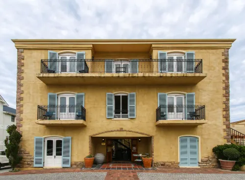 Auberge Burgundy Boutique Hotel & Spa Hotels in Hermanus