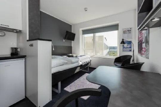 キャビン アパートメンツ