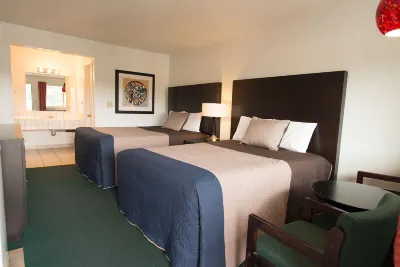 Cougar Land Motel Hotels in 