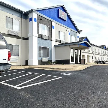 Coratel Inn & Suites by Jasper Northfield